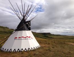 HSIBJ Tipi and Cliff